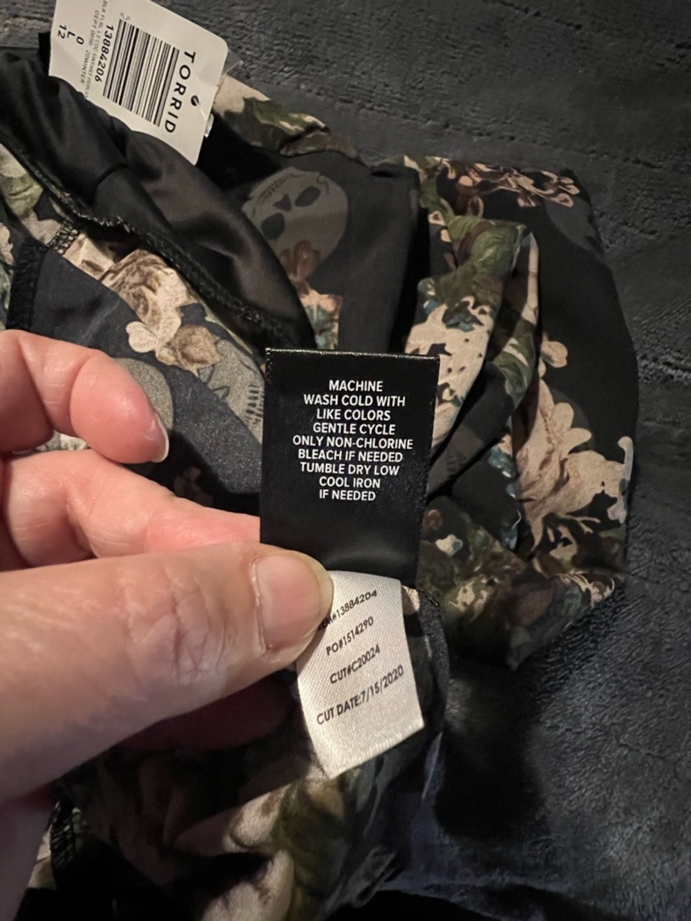 NWT Torrid Floral Skull Print Peplum Blouse - Picture 8 of 8